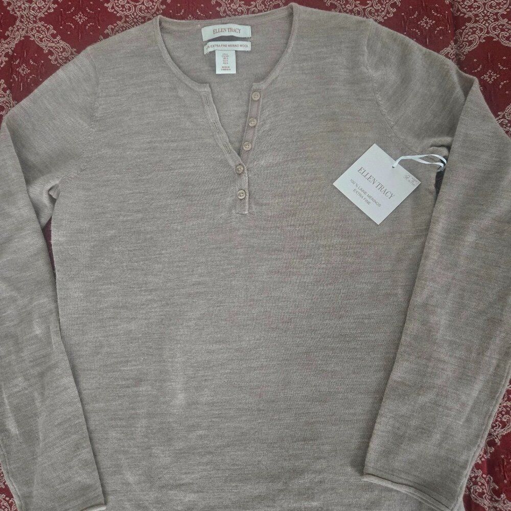NWT Ellen Tracy sweater